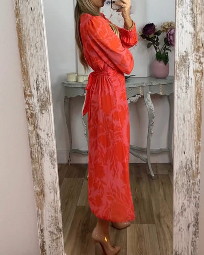 Elegantes Kleid mit langen Ärmeln und V-Ausschnitt - Irida