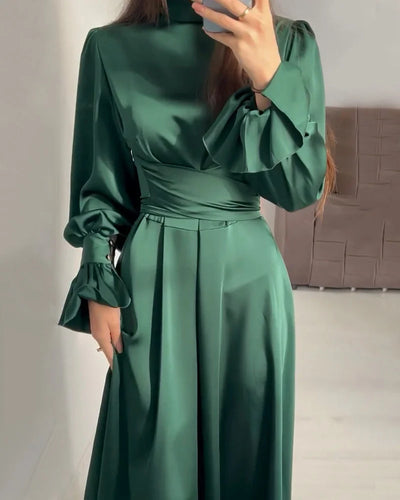Mocarra | Schickes Kleid mit gekreuzter Taille und Krawatte