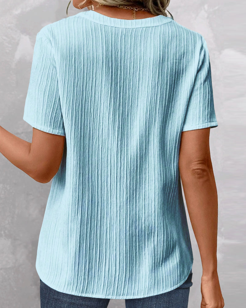 Bobbie - Schickes T-Shirt mit V-Ausschnitt und Spitzendetail: Alltägliche Eleganz für Frühling und Herbst
