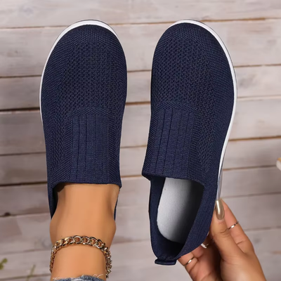 LIVIA | Beigefarbene Keilsneaker – Femininer Komfort trifft Eleganz