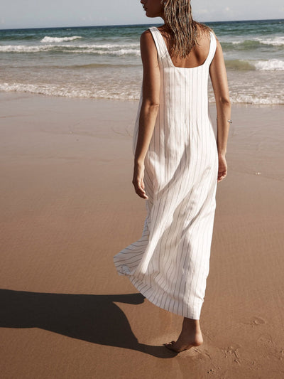 Mocarra | Einfaches Nadelstreifen-Kleid am Meer