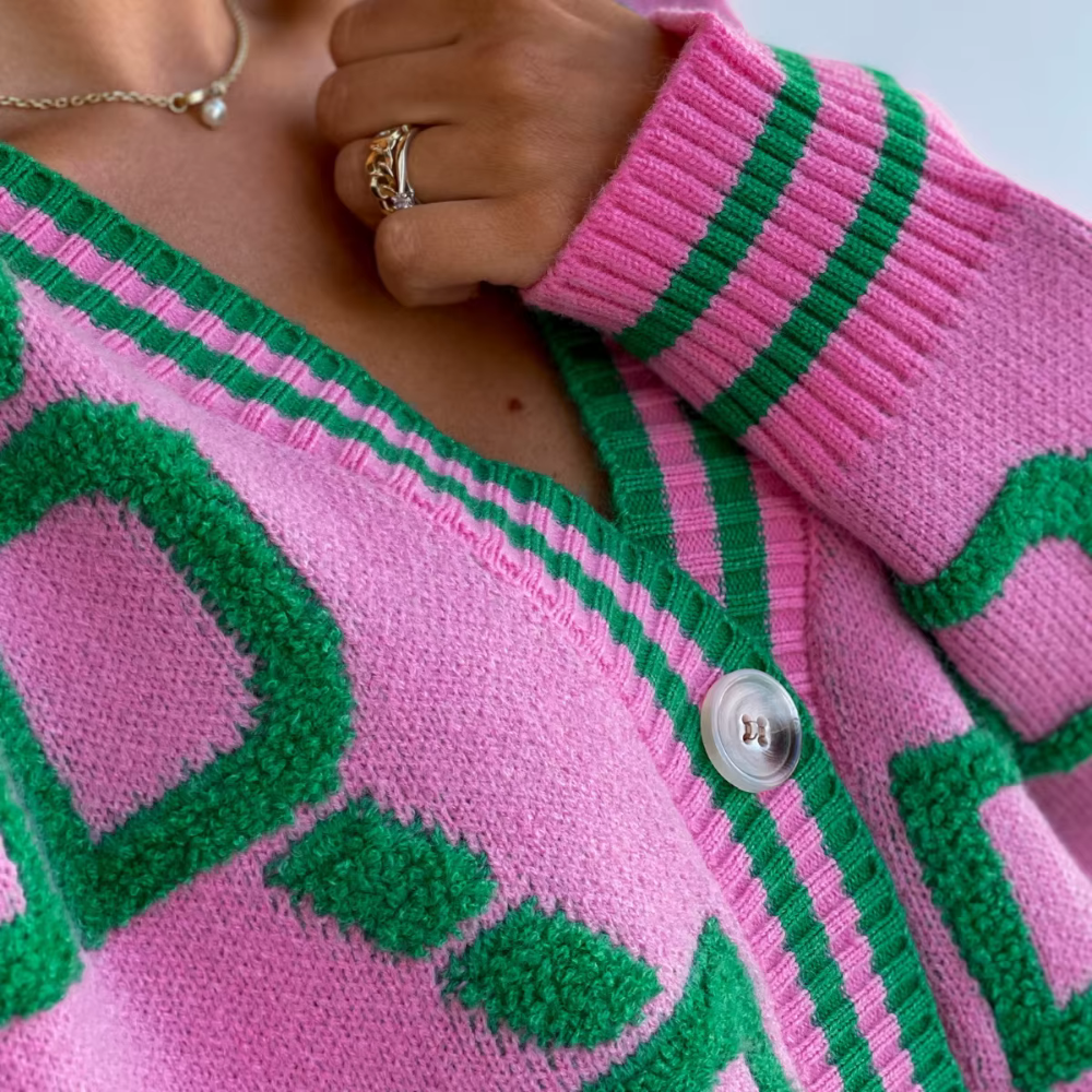 Calie – Oversize-Cardigan mit modernem Muster