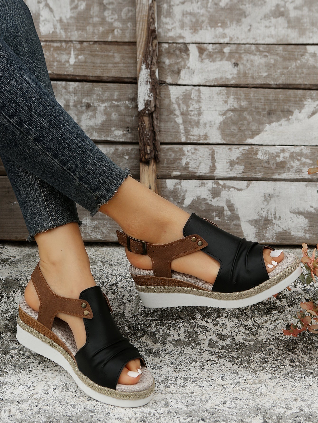 Rena - Bequeme Damen-Keilsandalen