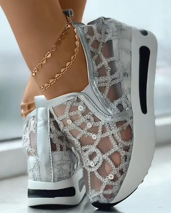 Mocarra | Sommerliche Turnschuhe aus Besticktem Mesh