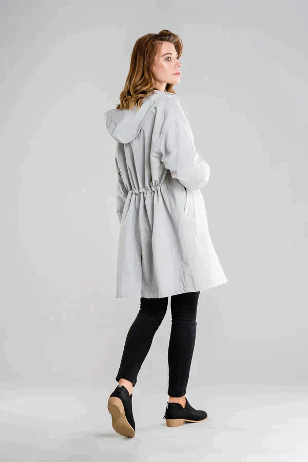 Elarae | Stilvolle Regenjacke für Damen