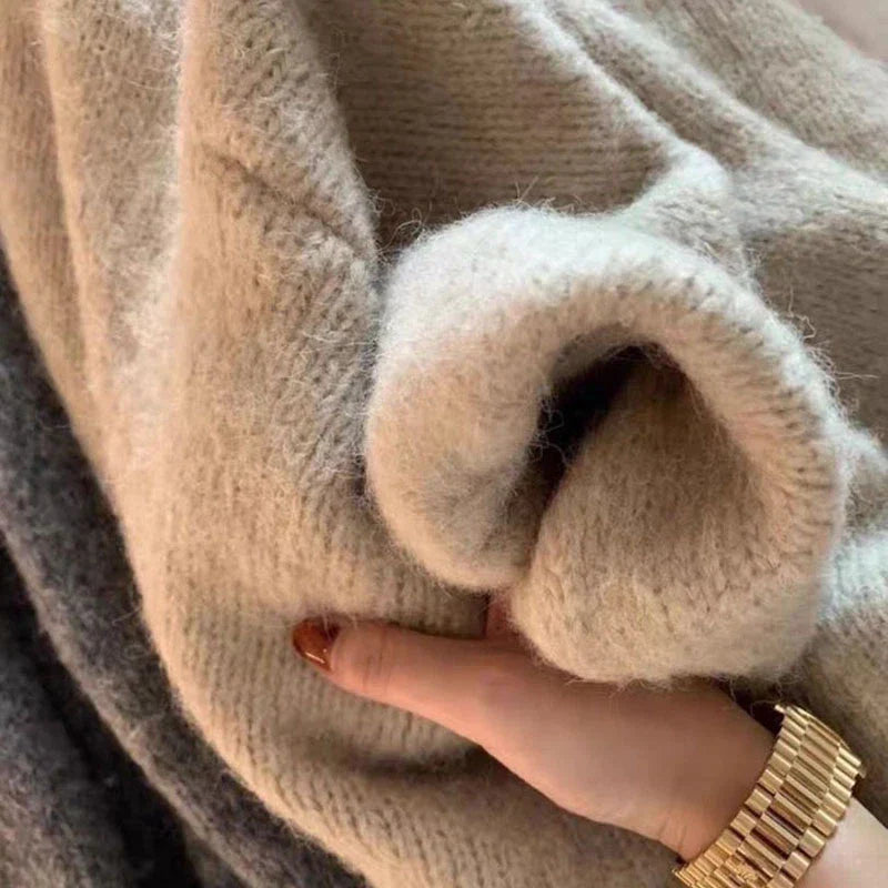 Teri - Warme dicke Strickjacke