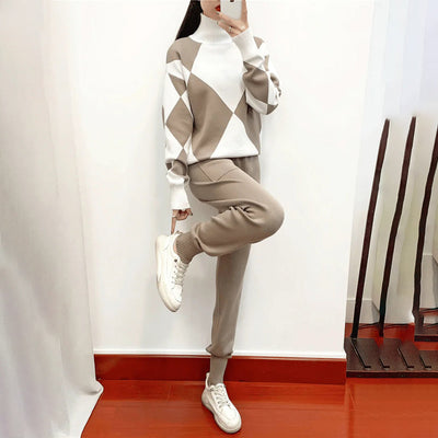 Sonya - Warmes Set aus Pullover und Hose