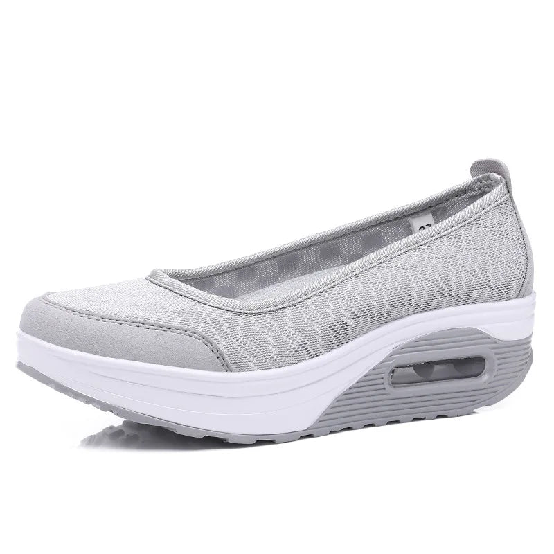 Comfy™ | Bequemer Plateauslipper mit vulkanisiertem Absatz