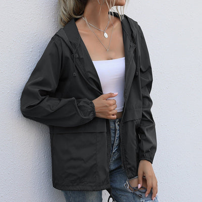 Patty - Winddichte Sommerjacke mit Kapuze