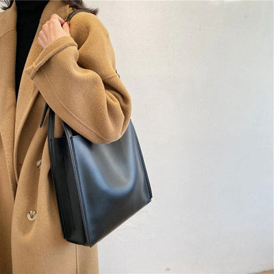 Somchai | Minimalistische Weiche Ledertasche
