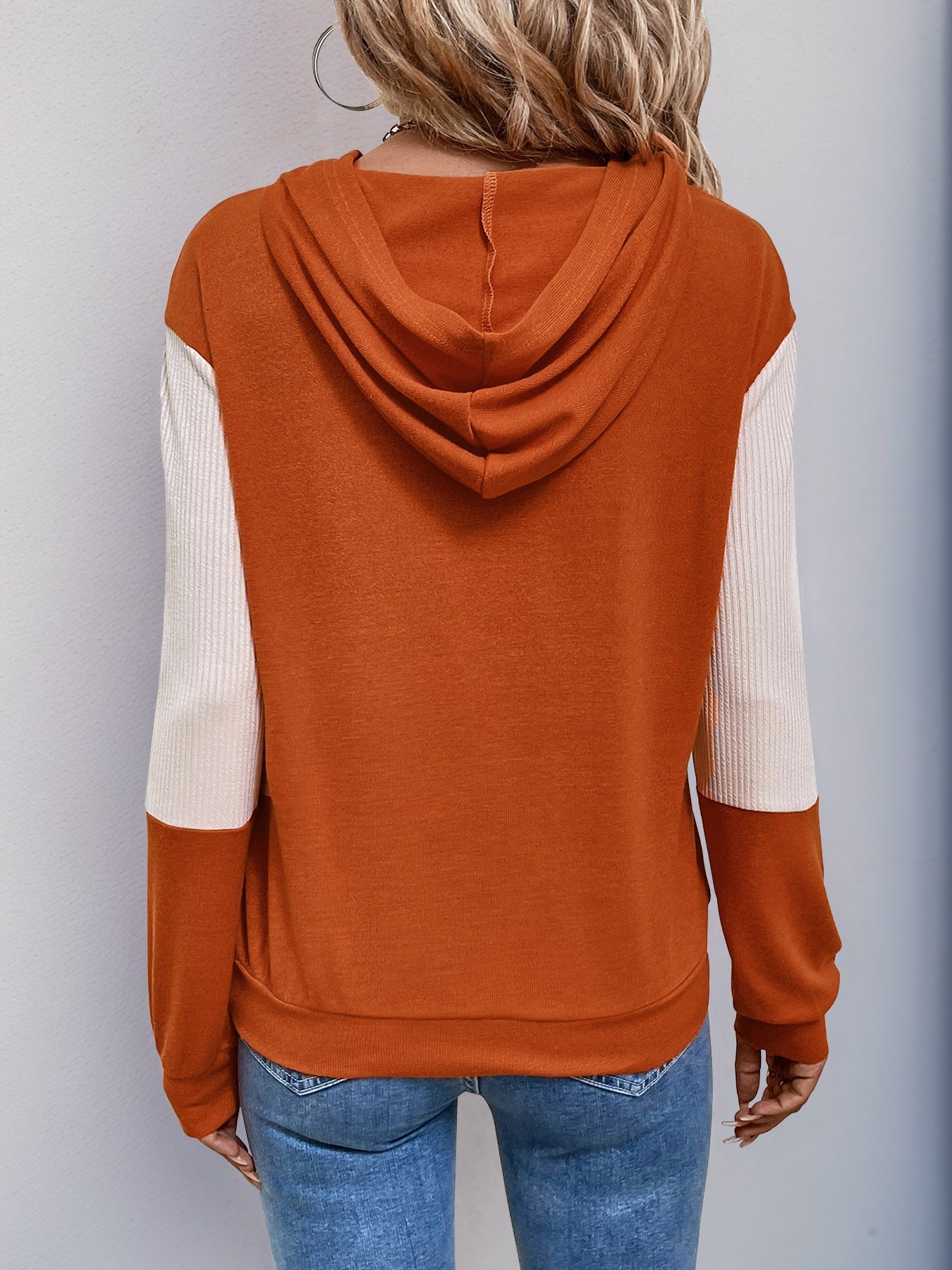 KAPUZENPULLOVER | MODISCHER FARBENFROHSINN