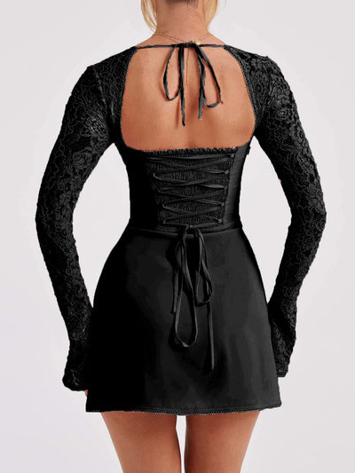 Mocarra | Langärmeliges Minikleid mit Blumen und Spitze