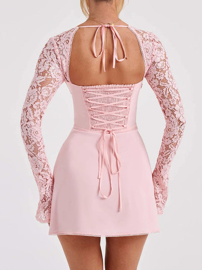 Mocarra | Langärmeliges Minikleid mit Blumen und Spitze
