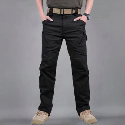 Dwayne - Multi-Pocket Outdoor-Hose