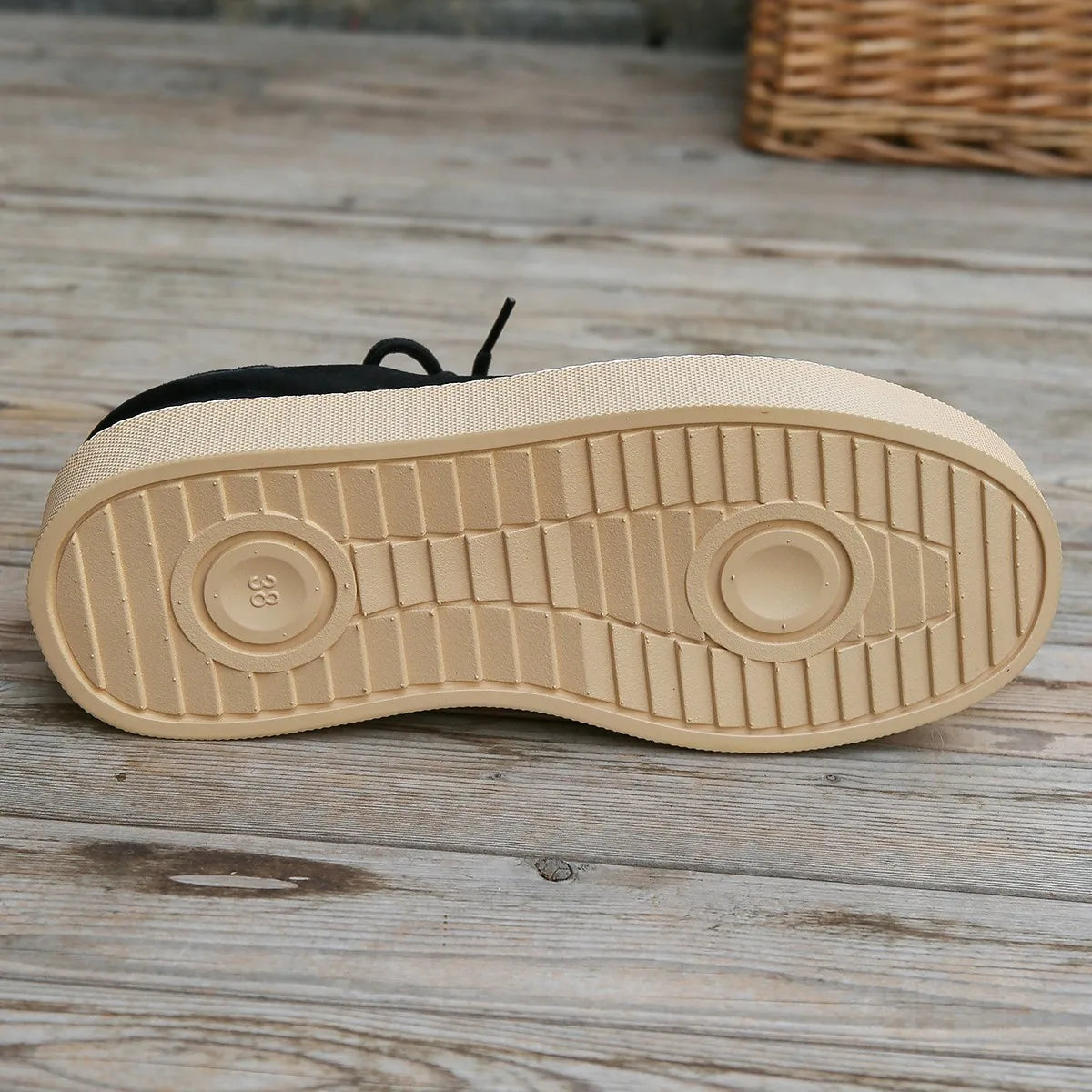 Zina | Trendige Damenschuhe aus Wildleder