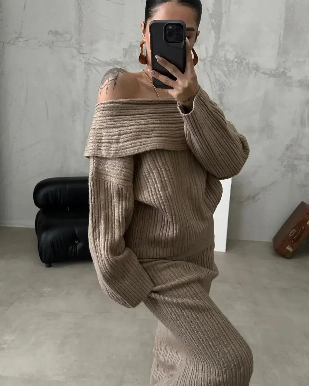 Gintarė | Herbst-winter off-shoulder strickset für damen