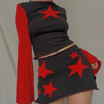 Akira | Cropped pentagramm-top mit ausgestellten ärmeln