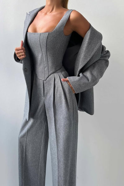 Margaret - Elegantes dreiteiliges zeremonielles Kostüm für Frauen Ensemble