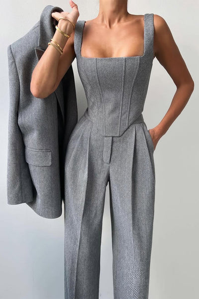 Margaret - Elegantes dreiteiliges zeremonielles Kostüm für Frauen Ensemble