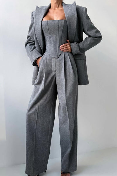 Margaret - Elegantes dreiteiliges zeremonielles Kostüm für Frauen Ensemble