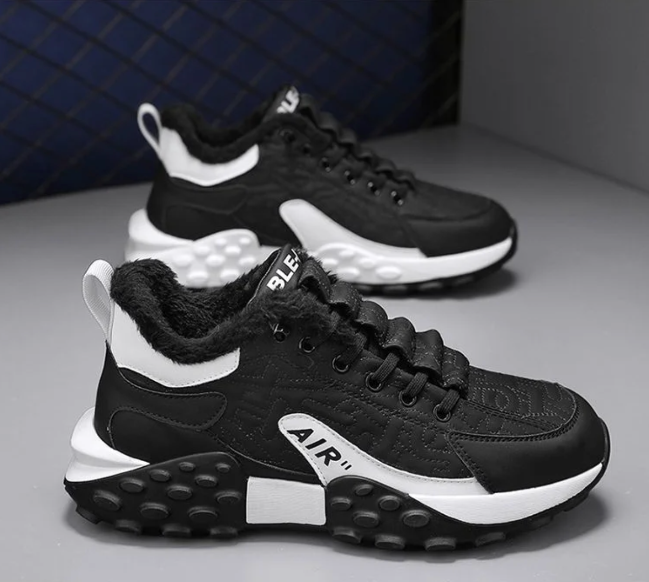 Mocarra | Sneaker mit Futter und rutschfester Sohle