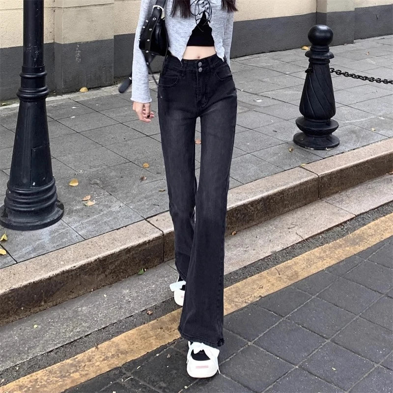 Robin | Klassische Streetwear Jeans Damen