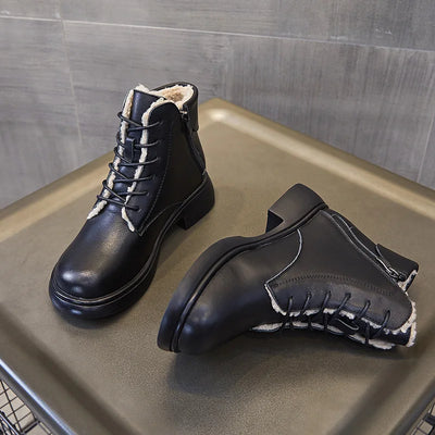 Valentina | Lederstiefel mit runder Spitze und Plüschfutter für Motorräder