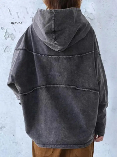 Salma | Stilvoller Frauenmantel und Pullover-Mantel aus Denim