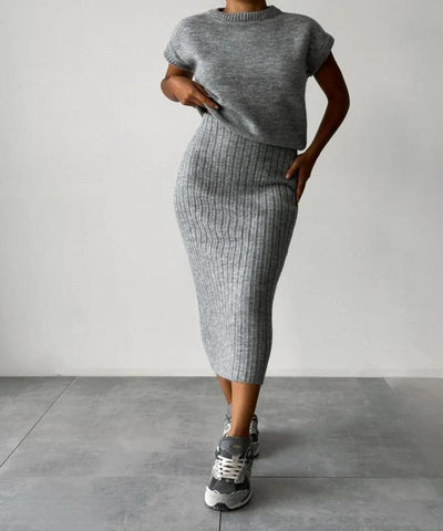Mocarra | Gestricktes Set aus Weste und Rock