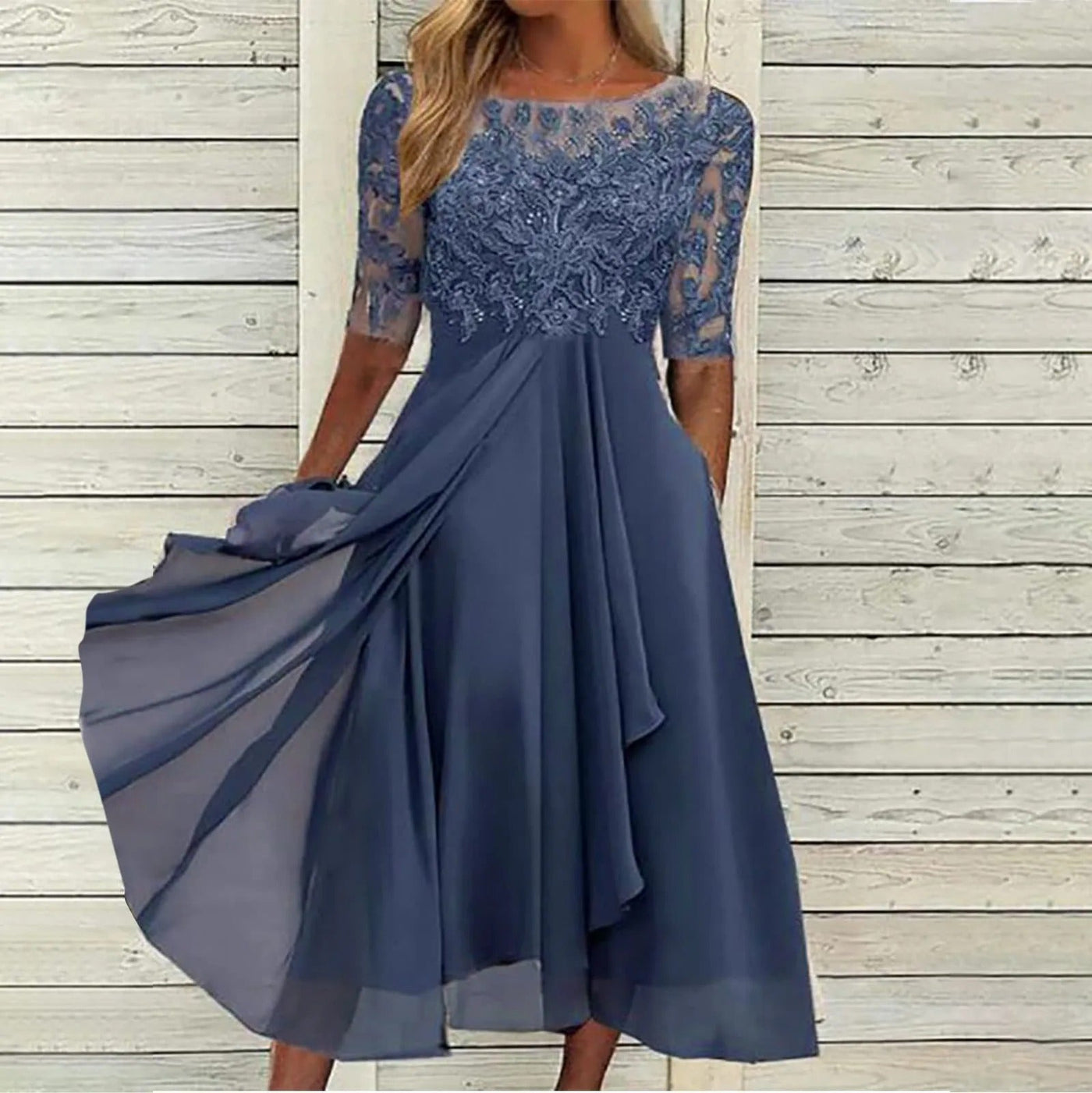 Margherita | Elegantes Spitzenkleid mit Bauchabdeckung