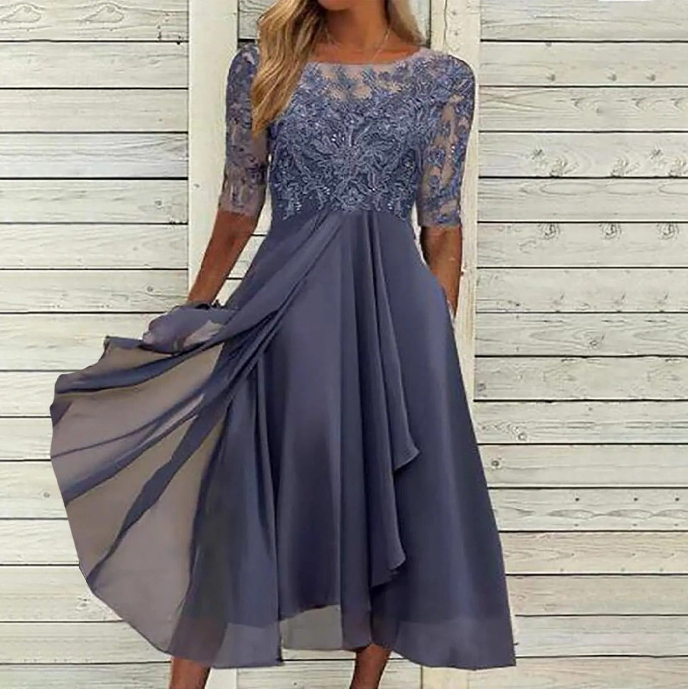 Margherita | Elegantes Spitzenkleid mit Bauchabdeckung