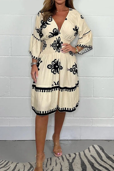 Mocarra | Bedrucktes Sommerkleid mit V-Ausschnitt