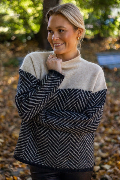 Nora | Damen Mesh-Bluse mit Kontrast und hohem Kragen
