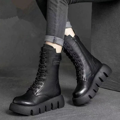 Mocarra | Mittelhoher Lederstiefel mit klobiger Sohle