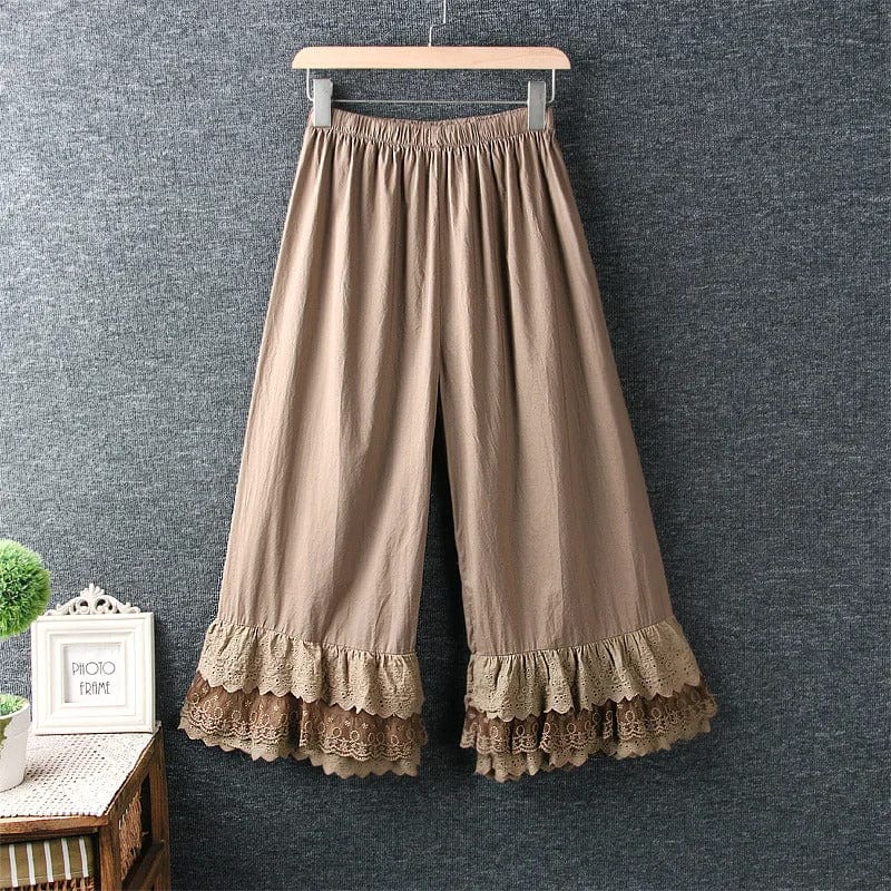 ZETA - Layer Lace Hose mit weitem Bein